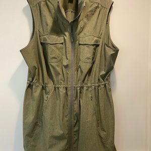 Duluth Trading Sol Survivor Tunic Vest